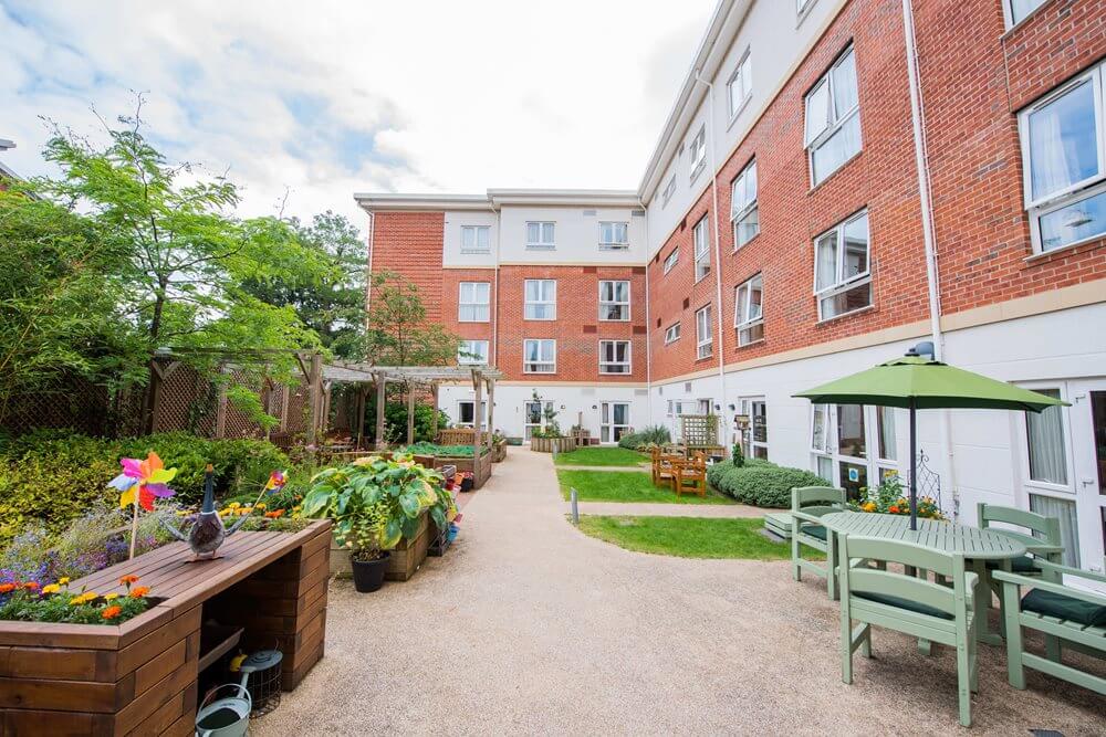 Chandler Court - Chandler Court lead 