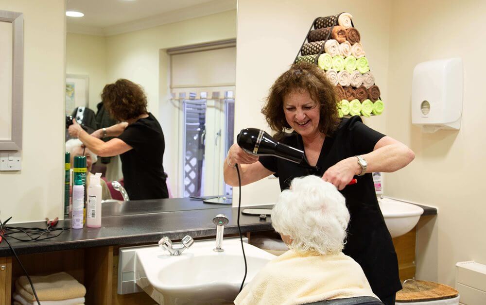 Colne View - Colne View hairdressing